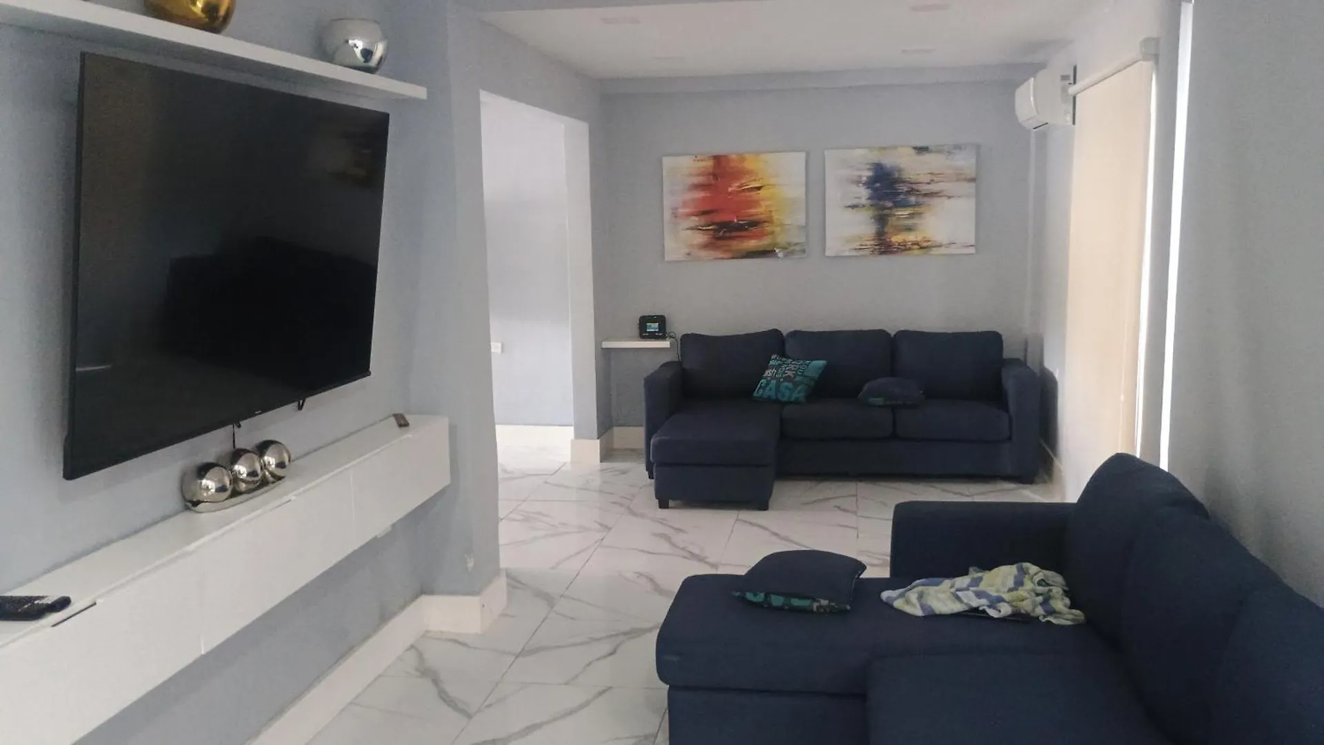 Majestic Blue Bay of Cancun - Up to 14 Pax Bed & Breakfast