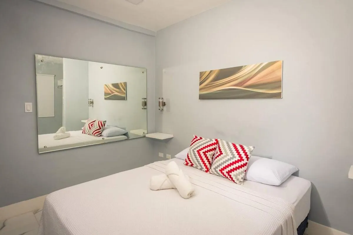 Majestic Blue Bay of Cancun - Up to 14 Pax Bed & Breakfast