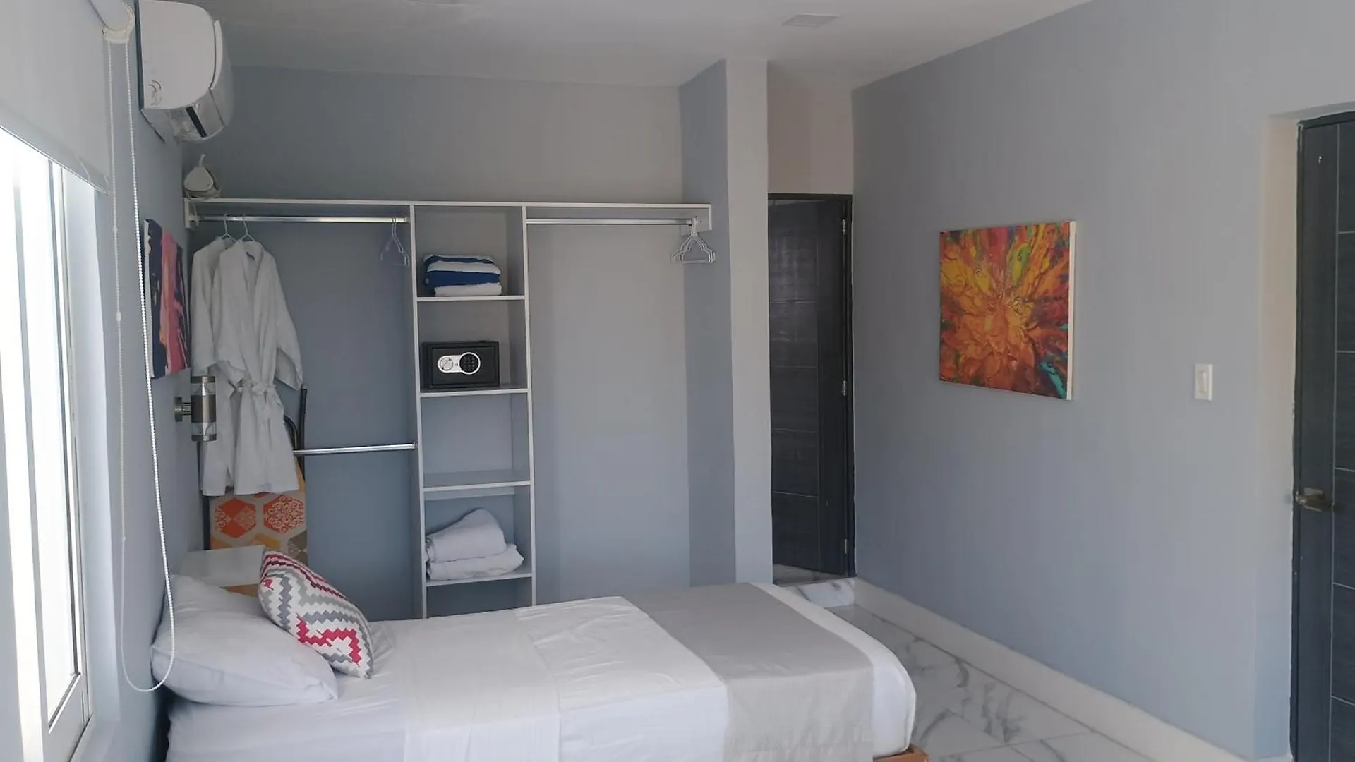 Bed & Breakfast Majestic Blue Bay of Cancun - Up to 14 Pax Mexico